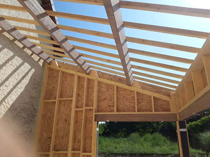 Construction de charpente traditionnelle à Lisieux