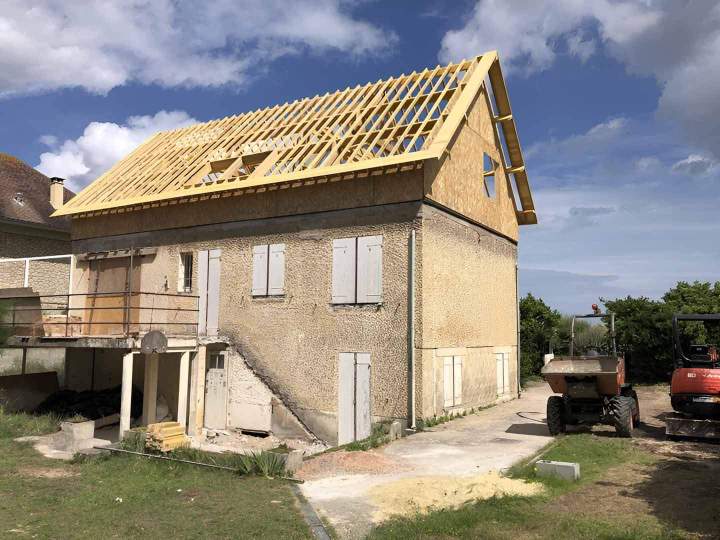Maisons à ossature bois performantes et durables